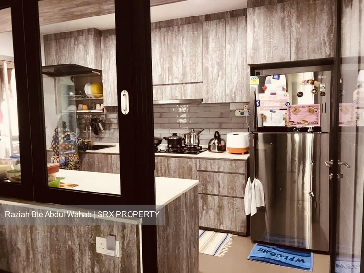 Blk 216A Boon Lay Avenue (Jurong West), HDB 5 Rooms #358562611